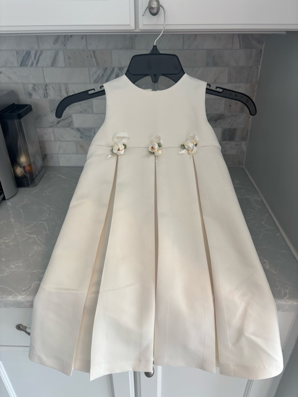 Us Angels Cream Floral Appliqué Pleated A-Line Dress
